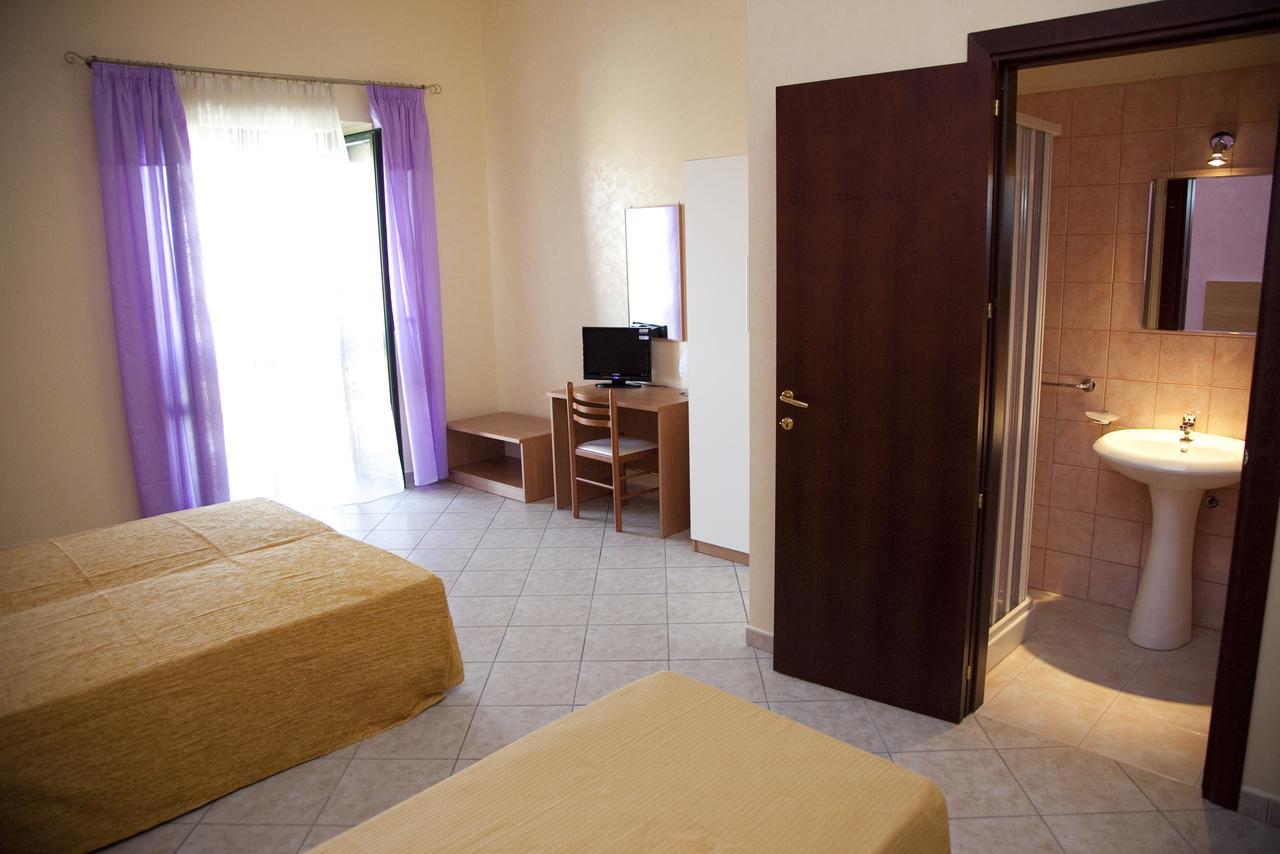 Bed and Breakfast Il Portico Dei Normanni Бутера Экстерьер фото