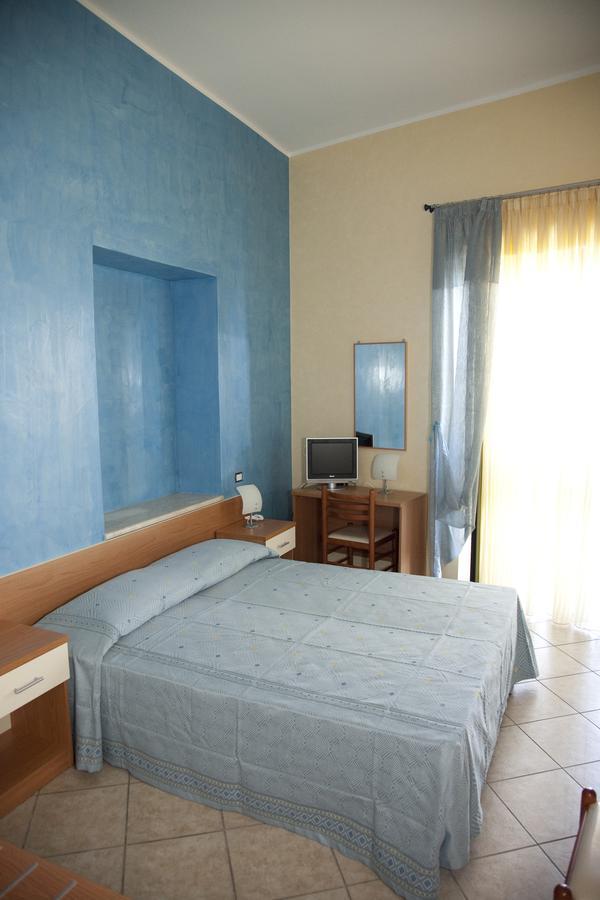 Bed and Breakfast Il Portico Dei Normanni Бутера Экстерьер фото