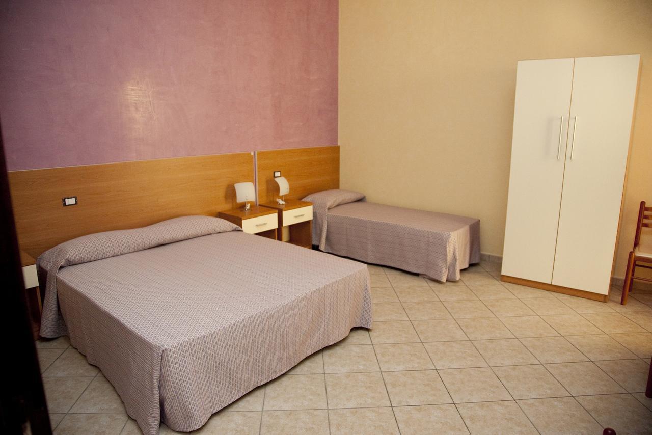 Bed and Breakfast Il Portico Dei Normanni Бутера Экстерьер фото